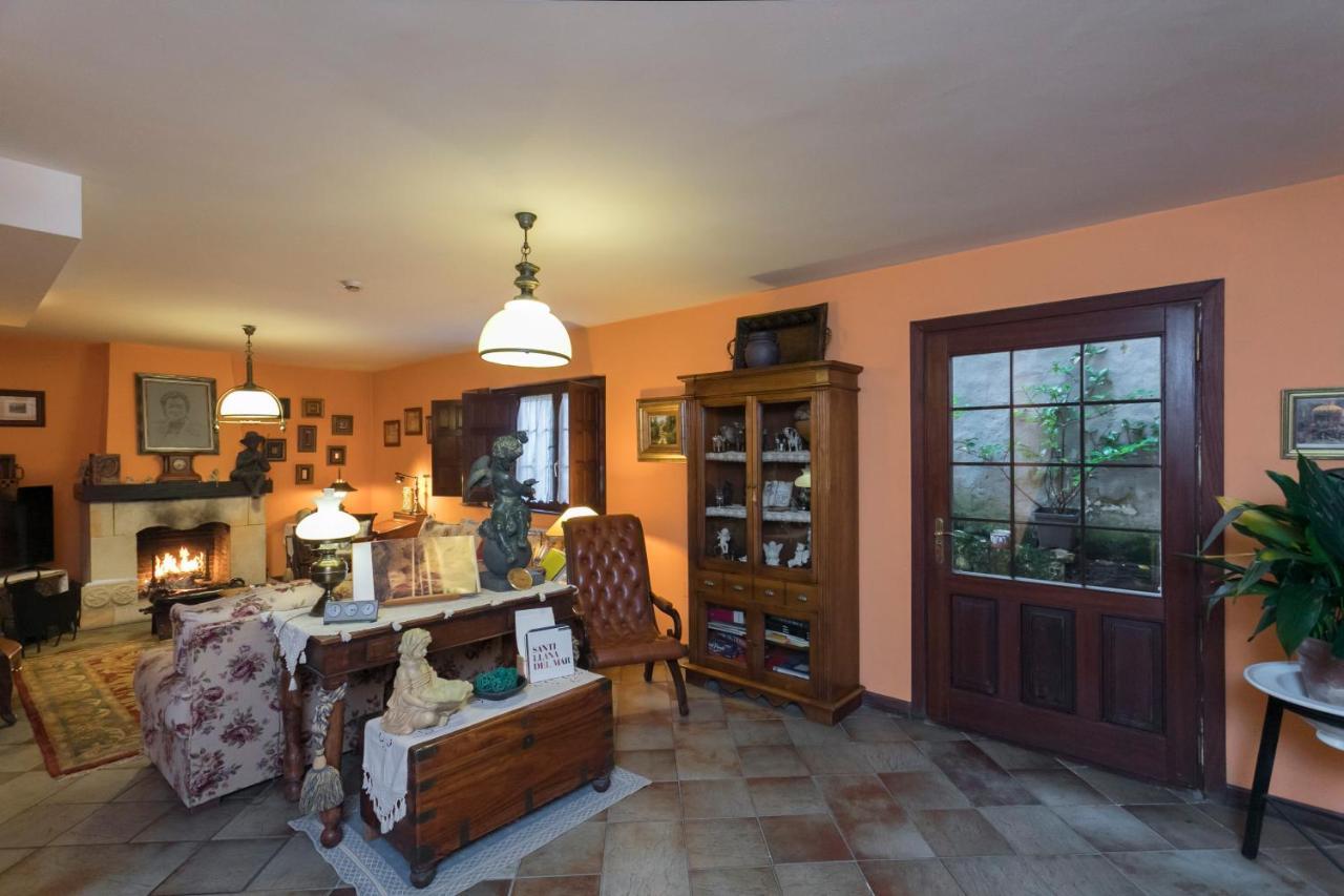 Posada De La Abadia - Adults Only Σαντιγιάνα ντελ Μαρ Εξωτερικό φωτογραφία