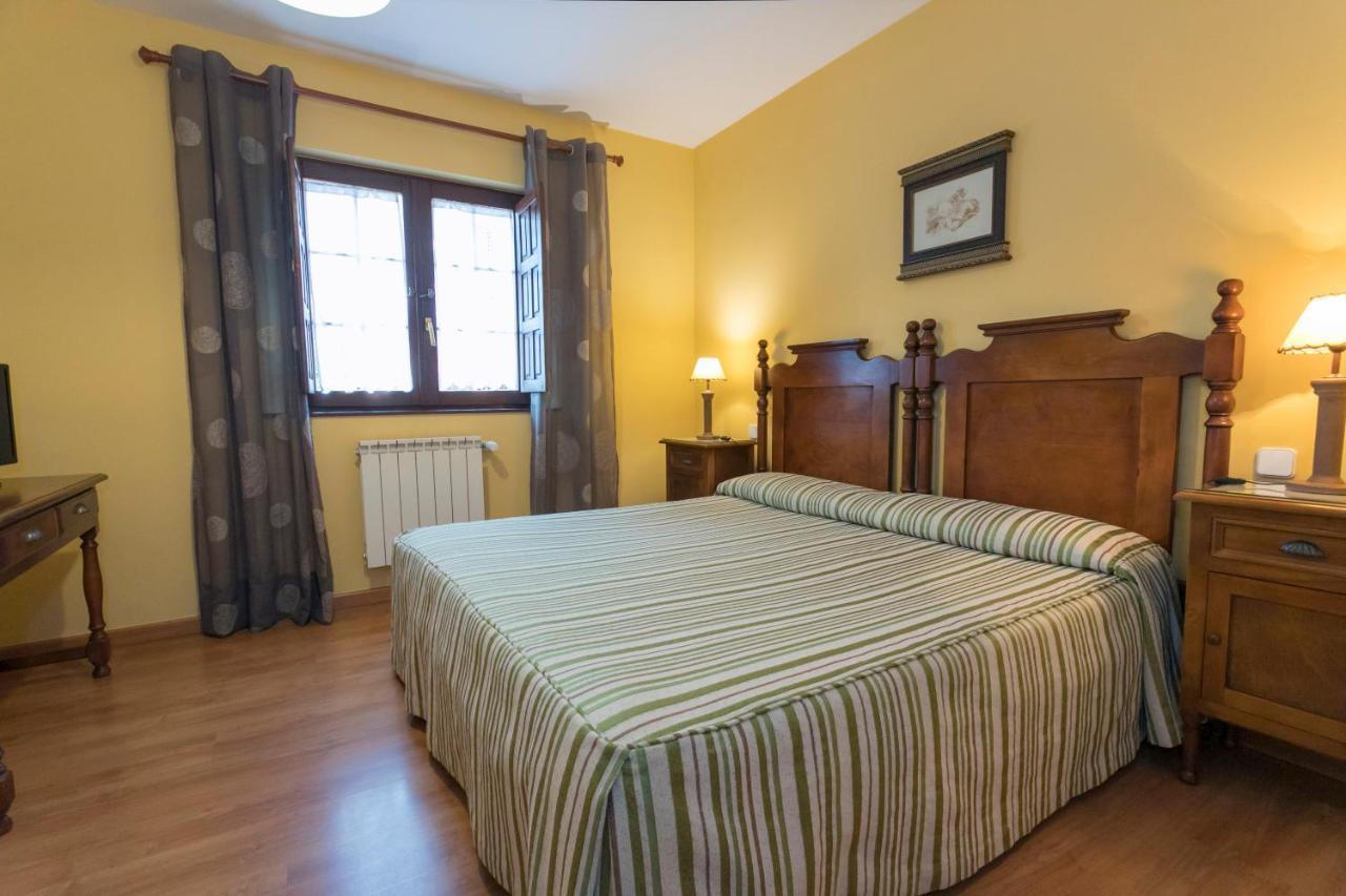 Posada De La Abadia - Adults Only Σαντιγιάνα ντελ Μαρ Εξωτερικό φωτογραφία